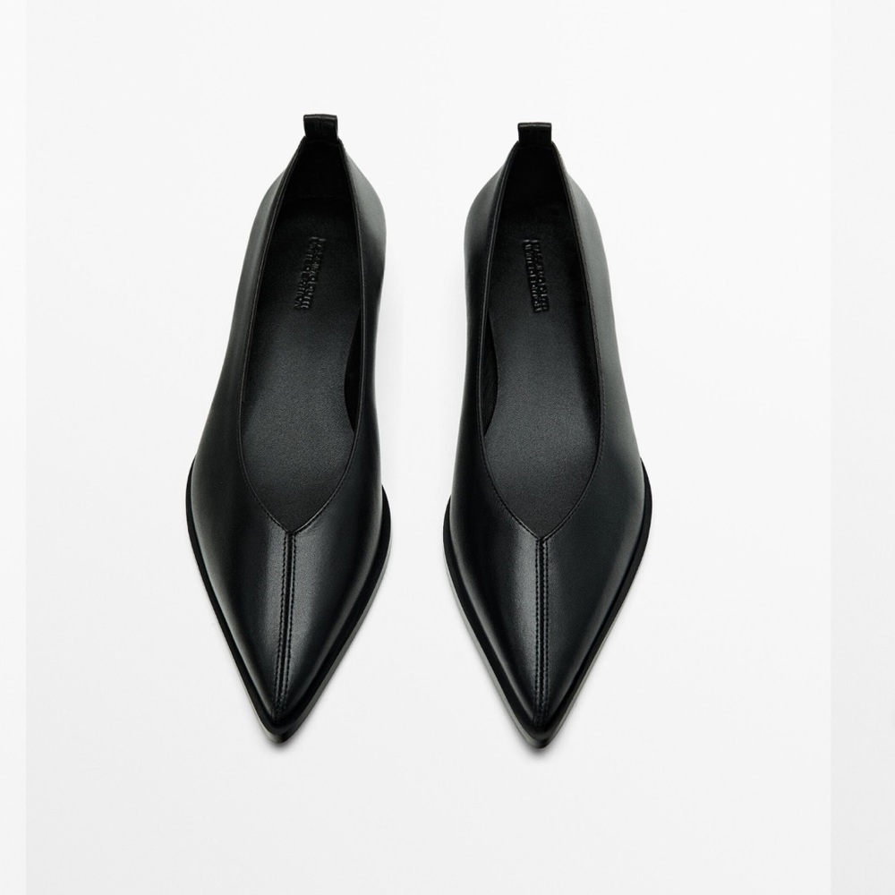 Massimo Dutti Black Leather Flats